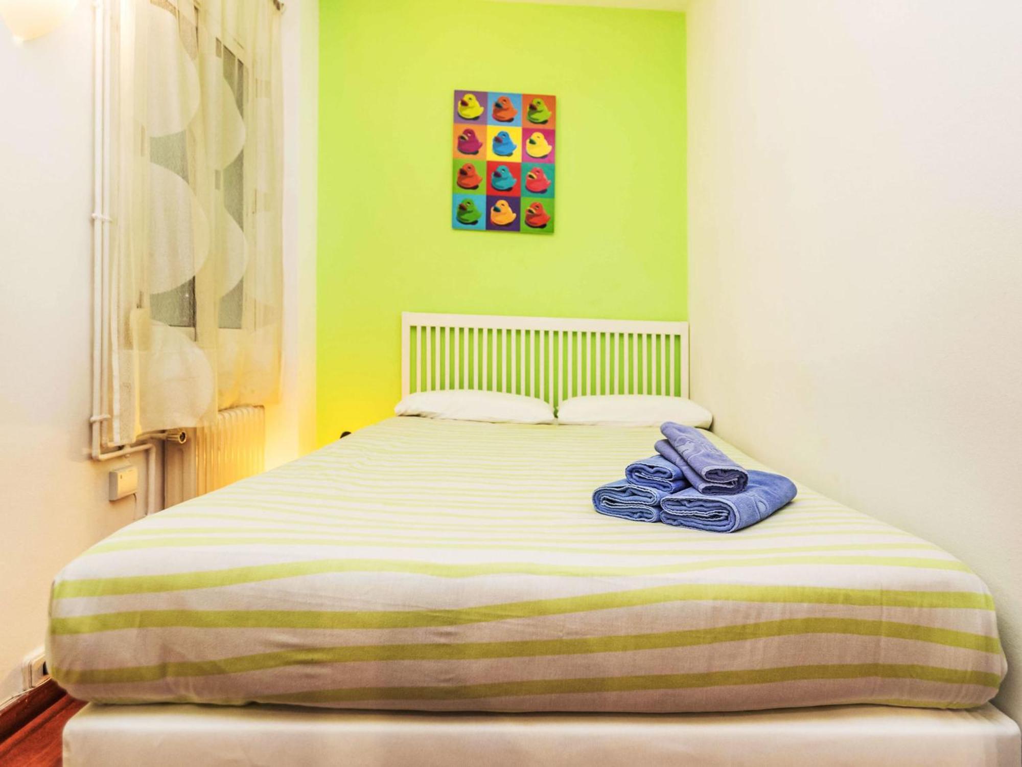 Apartment Sants-Les Corts Galileu By Interhome Barcelona Bagian luar foto